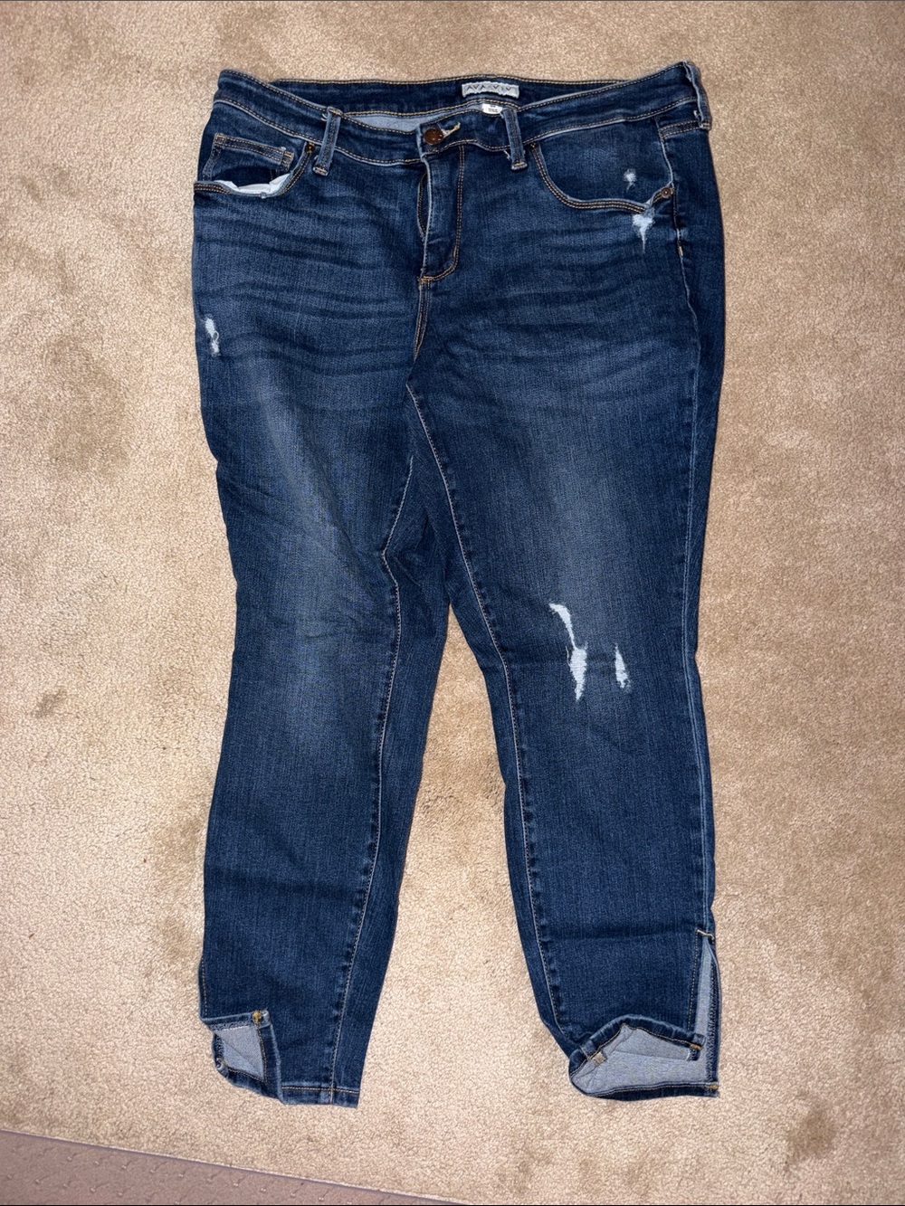 Skinny jeans